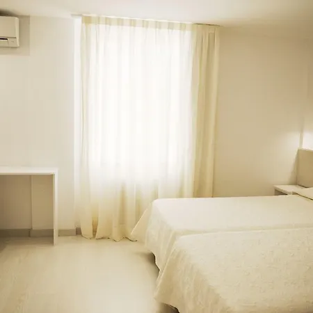 Santa Anna Hotell