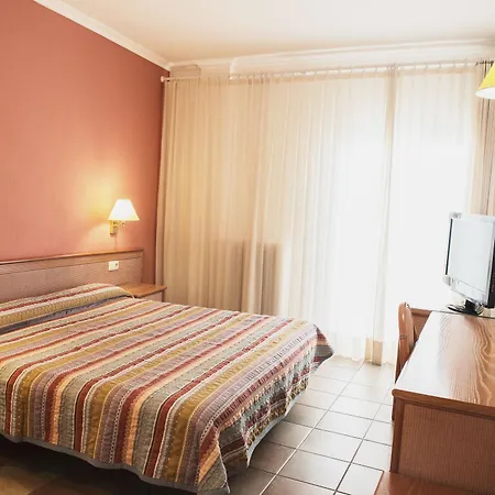Hotel Santa Anna 3*
